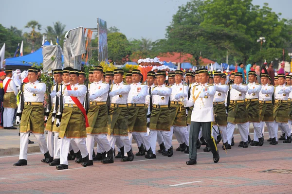 マレーシア国民日パレードに参加します。. — ストック写真