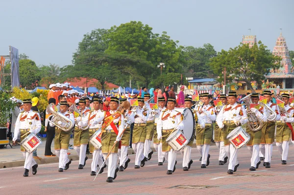 KUANTAN-AUG 31:Malaysians participate in National Day parade, ce — Stock Photo, Image