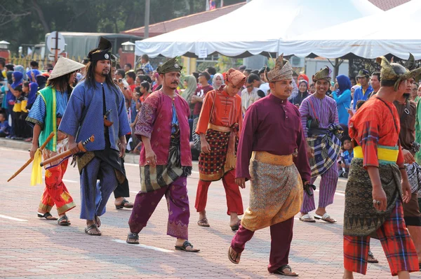 Kuantan-srpen 31:Malaysians účastní národní den parade, ce — Stock fotografie