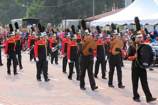 クアンタン 8 月 31:Malaysians は 2015 年 8 月 31 日クアンタン、パハン州、マレーシアでの独立 58 周年を祝うナショナルデー パレードに参加します。. — ストック写真