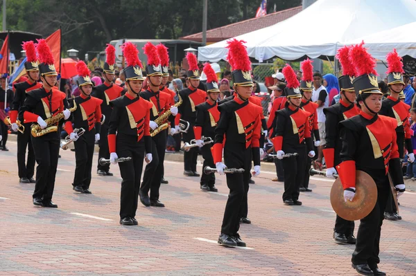 关丹 Aug 31:Malaysians 参加国庆阅兵，在 2015 年 8 月 31 日在关丹，彭亨，马来西亚庆祝独立 58 周年. — 图库照片