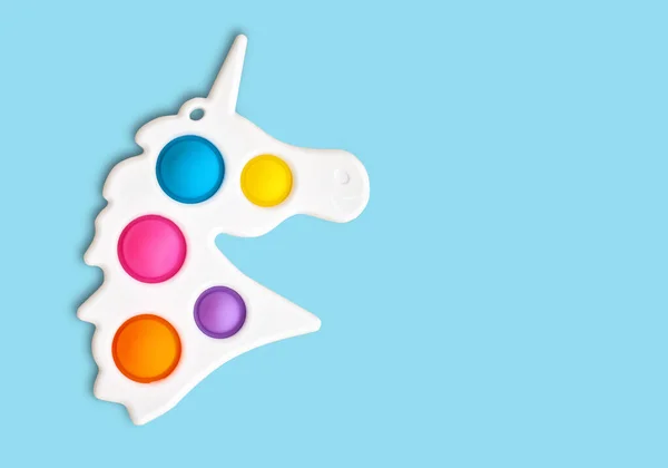 Vielfarbiges beliebtes Silikon-Anti-Stress-Spielzeug lässt es knallen. Bunte Anti-Stress-Sensorspielzeug Fidget Push Pop es. — Stockfoto