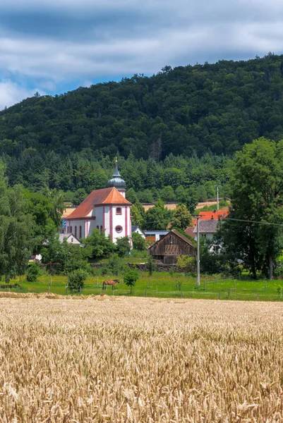 Kerk Een Idyllisch Bavarisch Landschap — Stockfoto