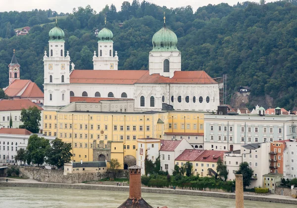 Passau 'daki St. Stephen Katedrali — Stok fotoğraf