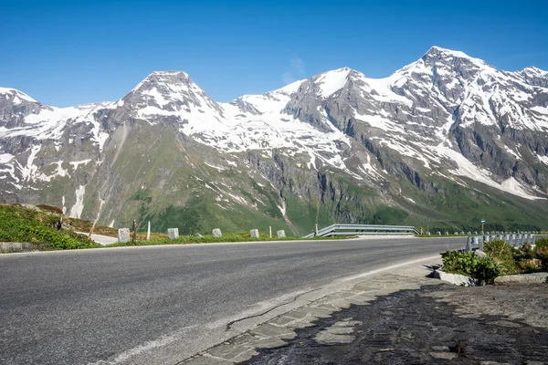 High Alpine Road — Stock Photo, Image