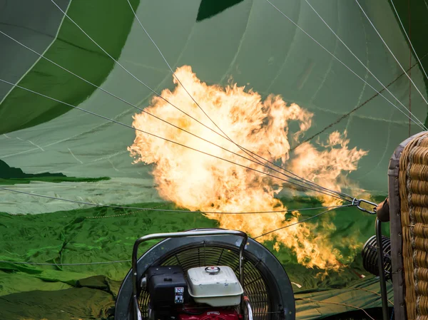 Sıcak hava balonu yakıcı — Stok fotoğraf