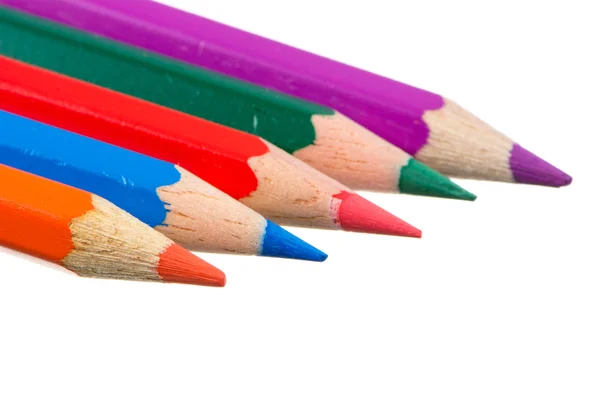 Crayons de couleur en bois isolés — Photo