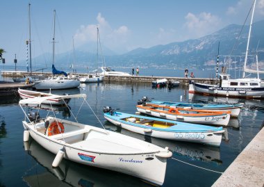 Marina Lake Garda için yapılan Castelletto adlı