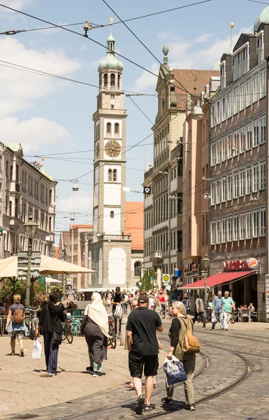 Tourist in Augsburg — Stockfoto