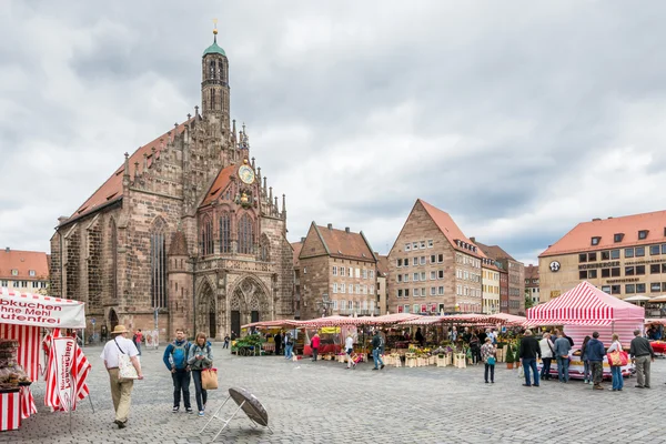 Turistas en Nuernberg — Foto de Stock