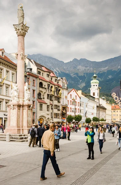 Turistas em innsbruck — Fotografia de Stock