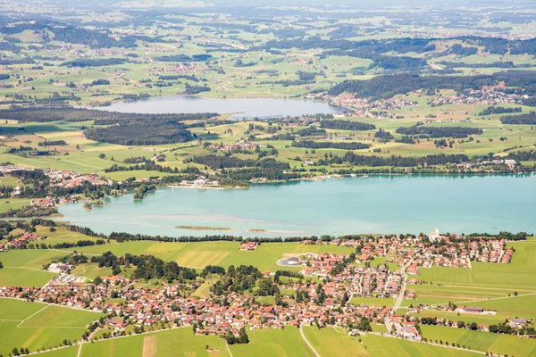 Luchtfoto uitzicht over Lake Forggensee — Stockfoto