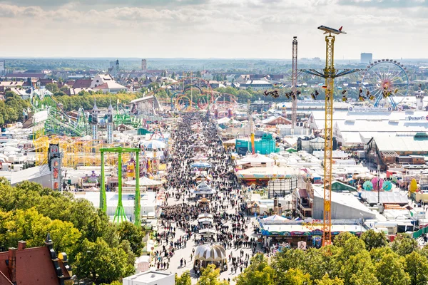 Blick über das Oktoberfest in München — Stockfoto