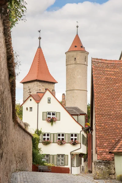 Torre di avvistamento medievale a Dinkelsbuehl — Foto Stock