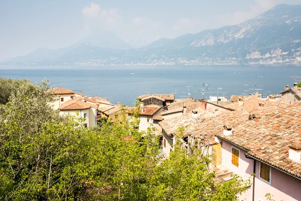 Castelletto no lago garda — Fotografia de Stock