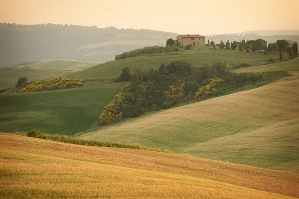 Toscaanse landschap. Val d'Orcia, Toscane — Stockfoto