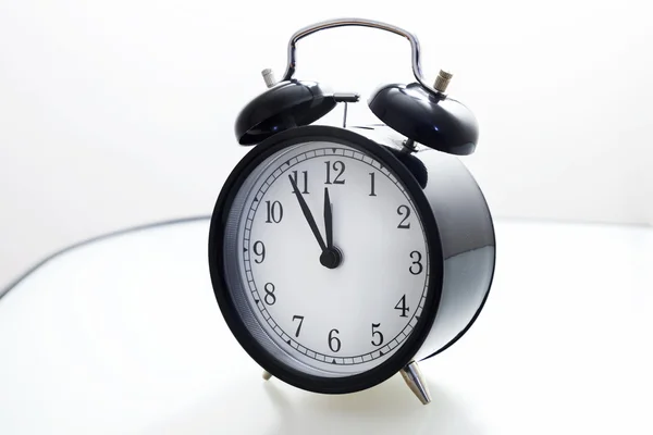 Alarm clock 5 to 12 — Stock Photo, Image