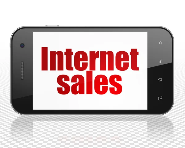 Concepto de marketing: Smartphone con ventas de Internet en pantalla — Foto de Stock