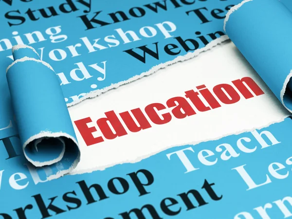 Concepto de aprendizaje: texto rojo Educación bajo el pedazo de papel roto — Foto de Stock