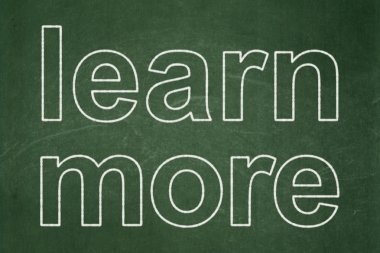 Eğitim kavramı: üzerinde kara tahta arka plan daha fazla bilgi edinin