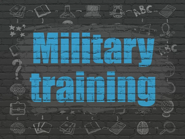 Koncepcja uczenia się: szkolenie wojskowe na tle ściany — Zdjęcie stockowe