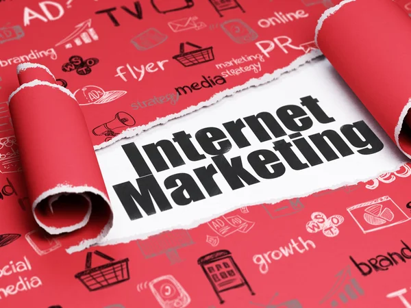 Marknadsföring koncept: svart text Internet Marketing under biten av rivet papper — Stockfoto