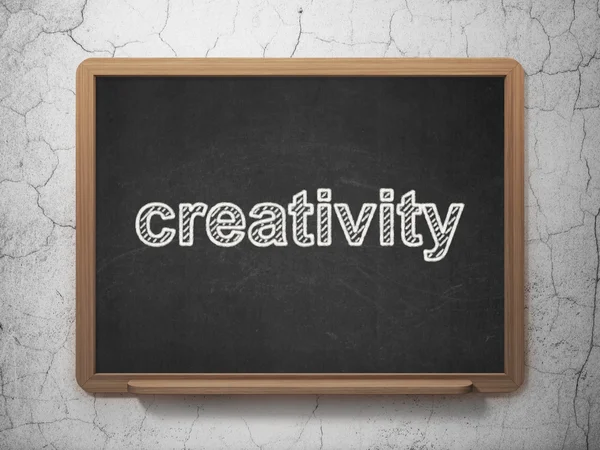 Reclame concept: creativiteit op schoolbord achtergrond — Stockfoto