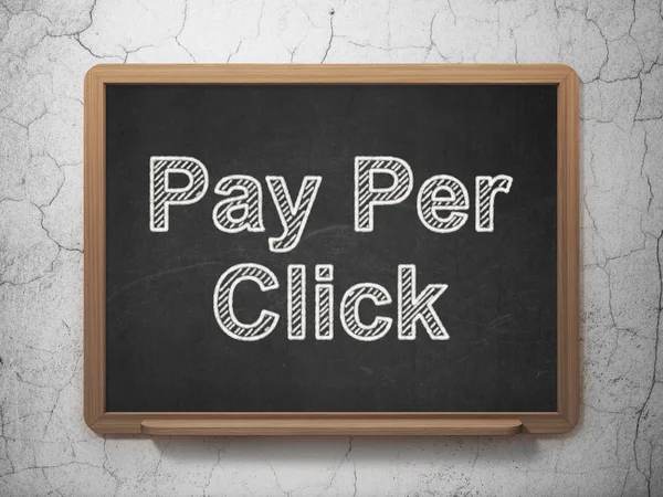 Concepto publicitario: Pay Per Click en el fondo de pizarra —  Fotos de Stock