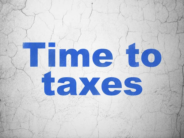 タイムラインの概念:壁の背景に税金に時間 — ストック写真