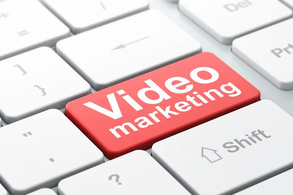 Advertentie concept: video marketing op achtergrond van computer toetsenbord — Stockfoto