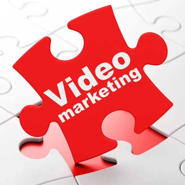 Concepto publicitario: Video Marketing en el fondo del rompecabezas — Foto de Stock