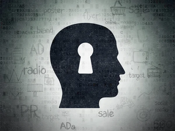 Werbekonzept: Kopf mit Schlüsselloch auf digitalem Datenpapier-Hintergrund — Stockfoto