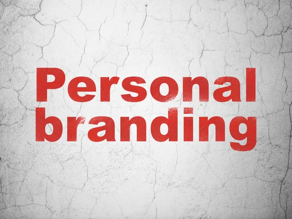 Маркетинговая концепция: персональный брендинг на стене — стоковое фото
