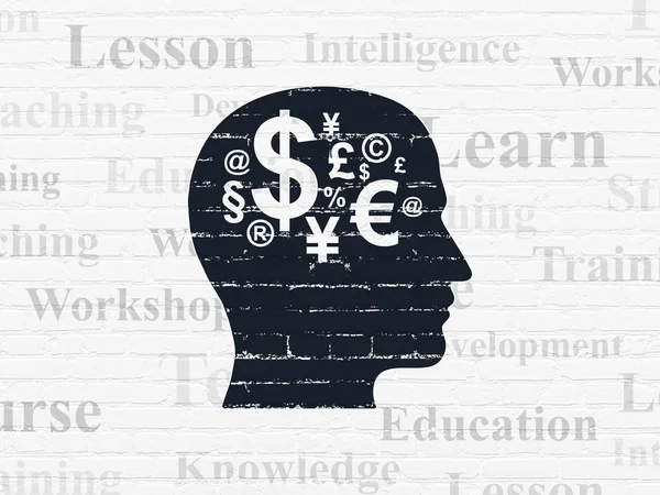 Concetto di apprendimento: Head With Finance Simbolo sullo sfondo della parete — Foto Stock