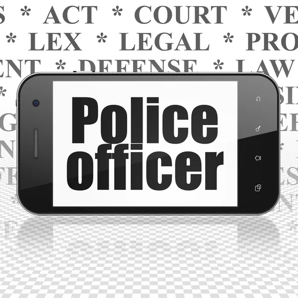 Концепція права: Смартфон з поліцейським на дисплеї — стокове фото