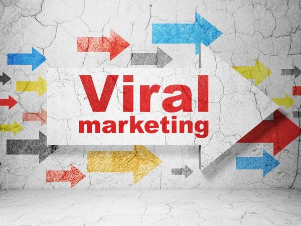 Concept marketing : flèche avec marketing viral sur fond de mur grunge — Photo