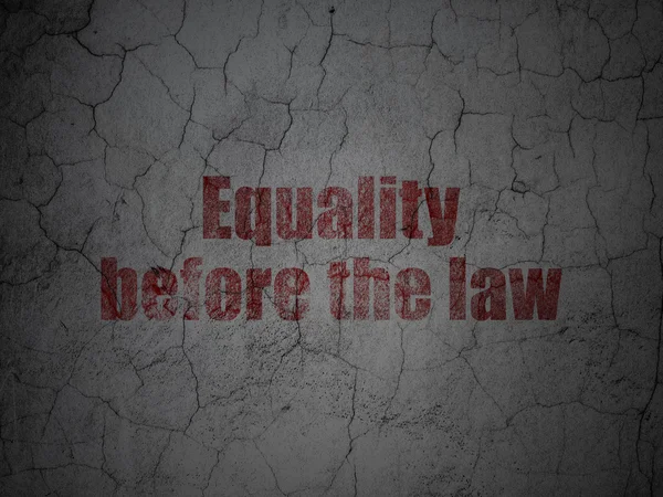 Conceito político: Igualdade perante a lei sobre fundo parede grunge — Fotografia de Stock