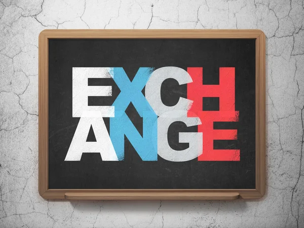 Pengar koncept: Exchange på skolrådet bakgrund — Stockfoto