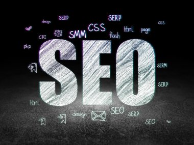 Web geliştirme kavramı: grunge karanlık odada Seo