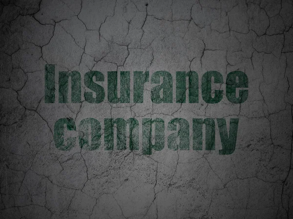 Концепция страхования: Страховая компания на фоне гранж-стен — стоковое фото