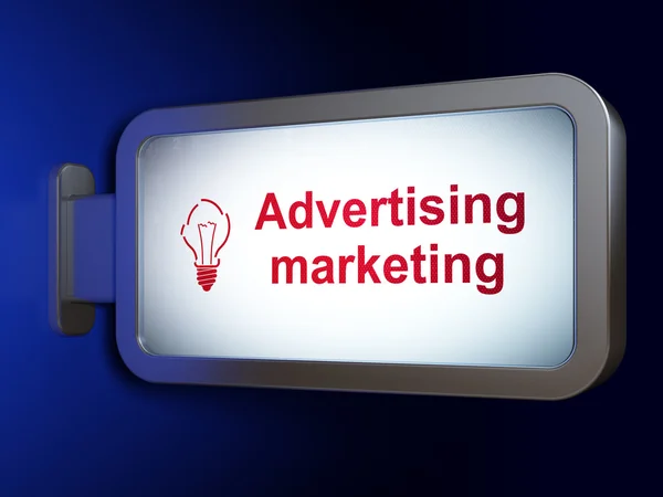 Bedrijfsconcept: reclame marketing en gloeilamp op Billboard achtergrond — Stockfoto