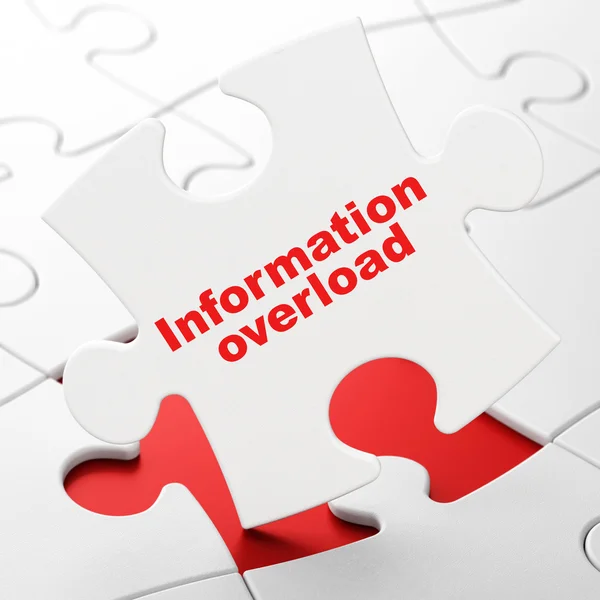 Informationskoncept: information överbelastning på Puzzle bakgrund — Stockfoto