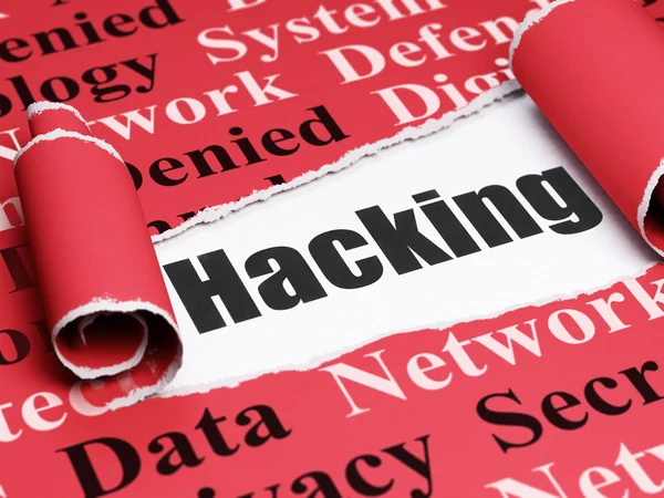 Concepto de seguridad: texto negro Hacking bajo el pedazo de papel roto —  Fotos de Stock