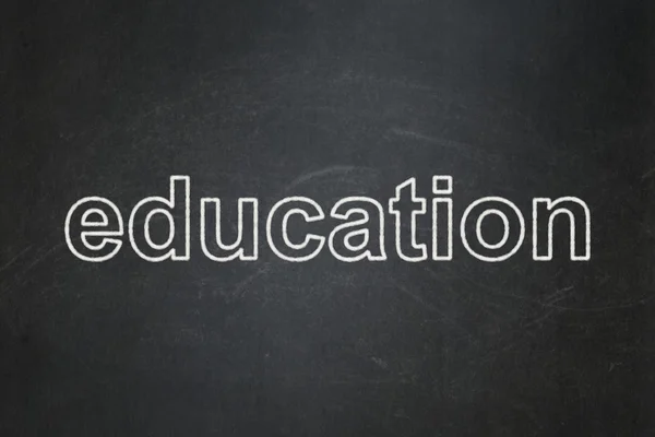 Konsep pendidikan: Pendidikan pada latar belakang papan tulis — Stok Foto