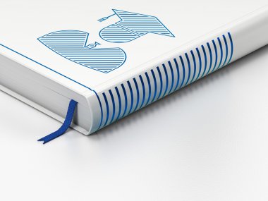 Eğitim kavramı: kapalı kitap, beyaz arka plan üzerinde öğrenci
