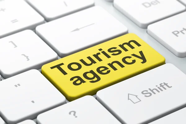 Tourismuskonzept: Tourismusbüro auf Computertastatur — Stockfoto