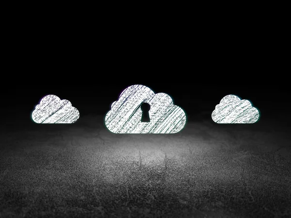 클라우드 네트워킹 개념: 그런 지 어두운 방에 구름 아이콘 — 스톡 사진