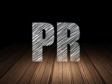 Reklam kavramı: grunge karanlık odada Pr