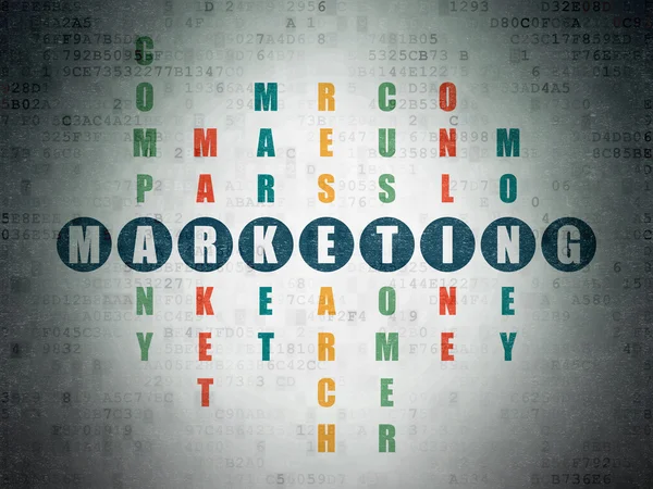 Reclame concept: word Marketing bij het oplossen van kruiswoordraadsel — Stockfoto