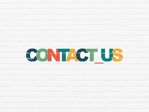 Bedrijfsconcept: Neem contact met ons op muur achtergrond — Stockfoto